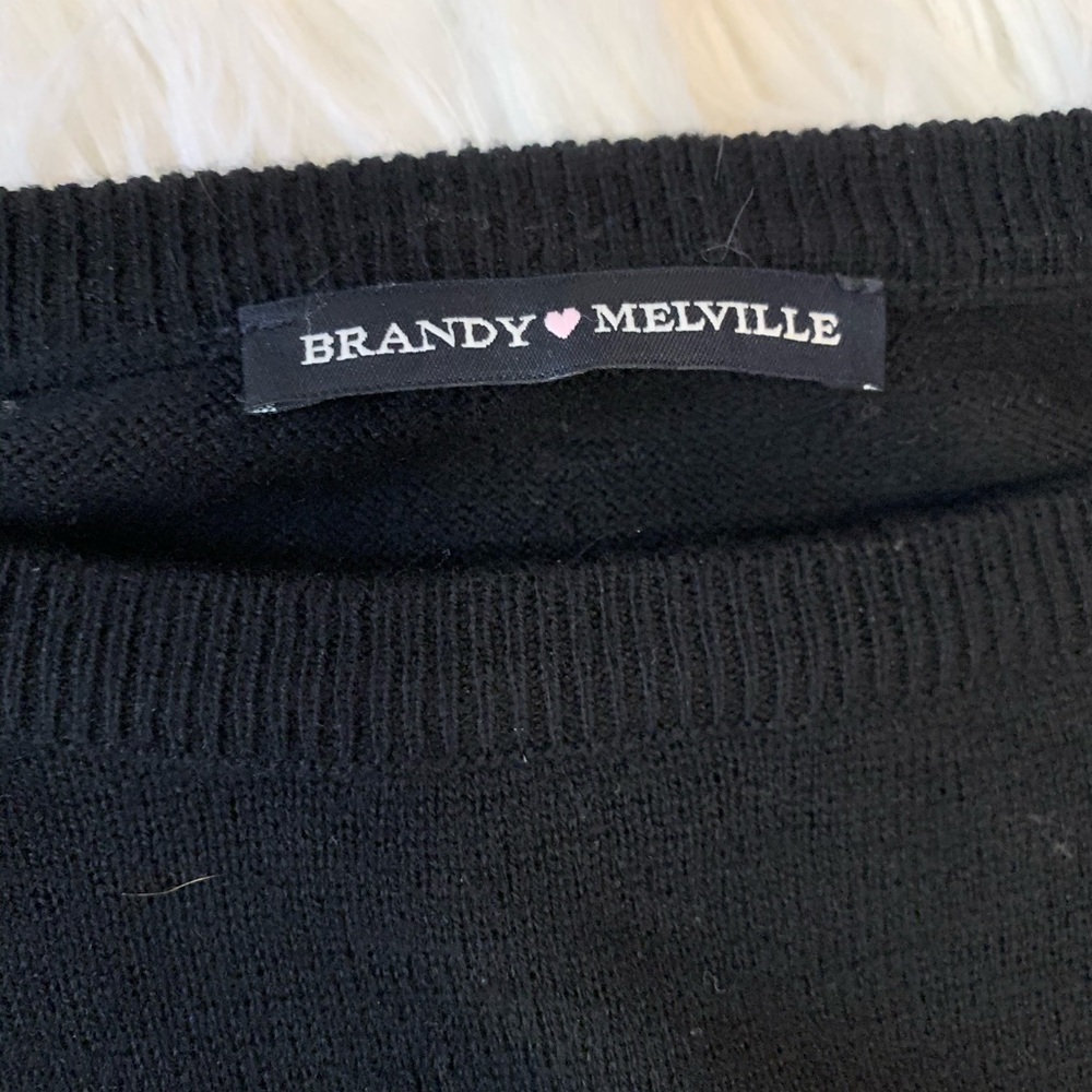 SOLD Brandy Melville Alanis Star Sweater - Picture 4 of 4